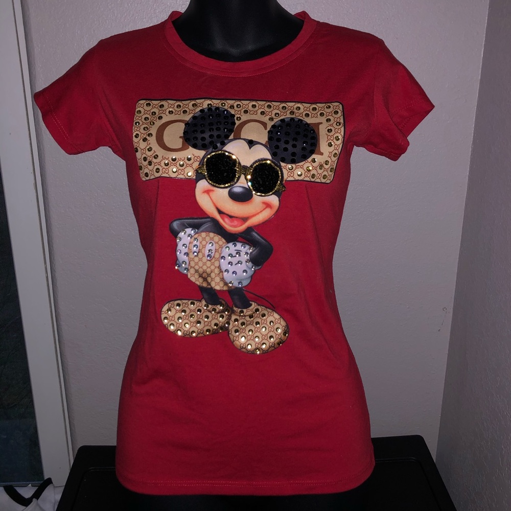 Tee shirt